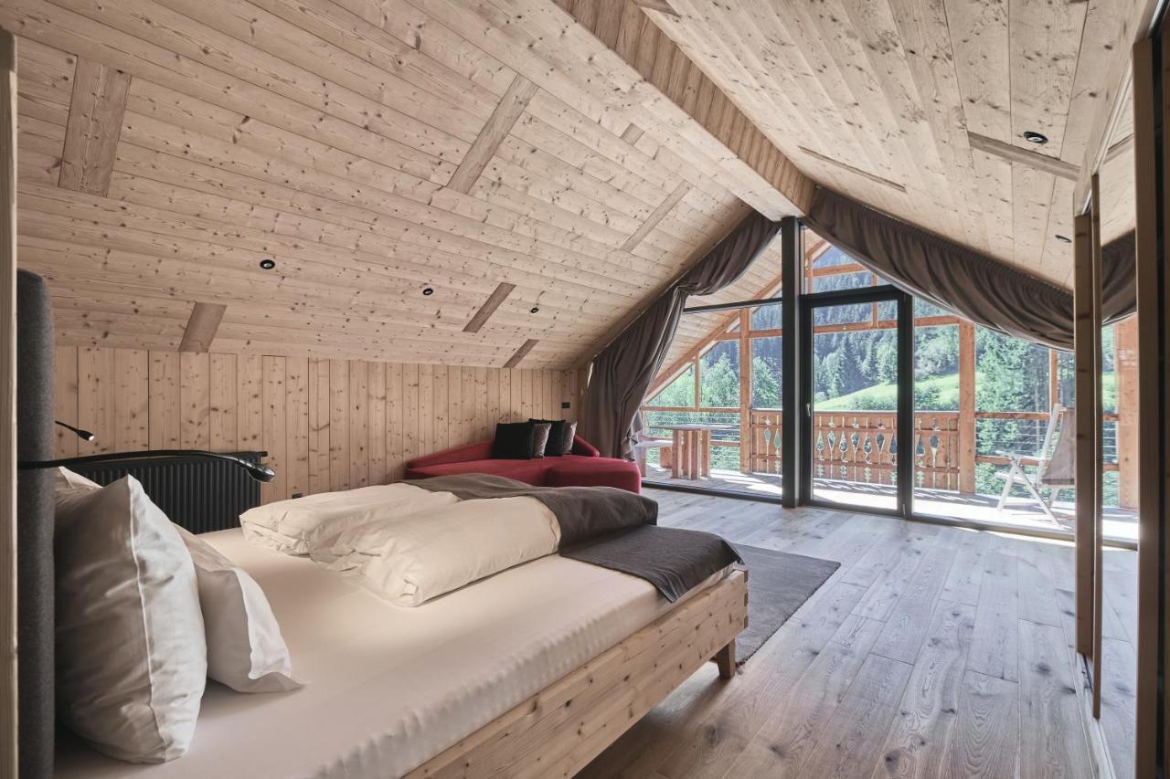 Tenne Lodges Racines Luaran gambar